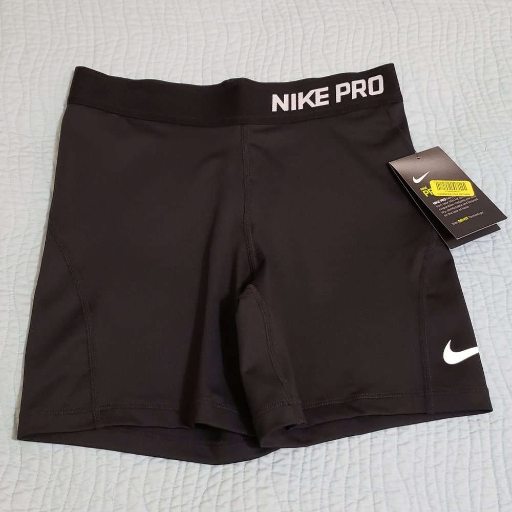 NWT NIKE PRO Girls Training Shorts XL w/ DRI-FIT Technology